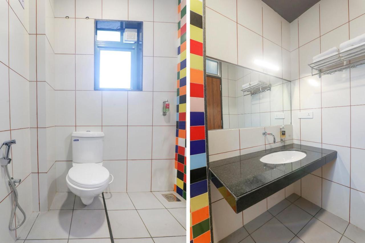 מלון פורבורים Collection O 50056 Casa De Patio מראה חיצוני תמונה